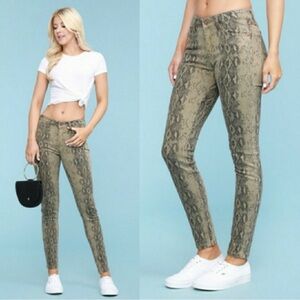 Judy Blue Paula Snake Print Skinny Fit Jeans 11/30 Mid Rise Green Black